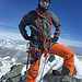 Dinu überglücklich, nach 2x Allalinhorn, mehrmaligem Anlauf für das Strahlhorn und dem Besuch vom Alphubel ist es nun der letzte 4000er Gipfel mit Normalweg ab der Britanniahütte :-) 