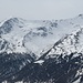 Zoomaufnahme: Monte delle Rezze und Pizzo Cantone lassen sich bei einer Skitour gut miteinander verbinden.