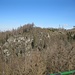 Blick vom Treppenstein zum nächsten Felsen, der Studentenklippe.