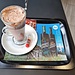 <b>Mi concedo una breve sosta nell’accogliente ristorante del Fiore di Pietra per una cioccolata calda. </b>
