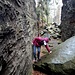 Kraxelei in der Felsenschlucht.