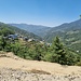 Rückblick nach Salleri, dem Hauptort des Tals