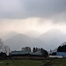 Ausblick von Pangom bei einsetzendem Regen