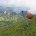 gerade noch unterhalb der Nebelgrenze. Tiefsicht zur Klewenalp und den Vierwaldstättersee