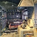 Feuerstelle und Wohnraum im Sherpa Museums-Teil