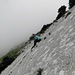 [u Lena] geniesst die Kletterei im kleingriffigen aber qualitativ sehr guten Alpsteinkalk