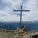 Kreuz des Hohen Kreuzjochs, das allerdings unterhalb des Gipfels liegt