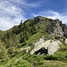 oben - nach der Kleinen Chrinde - auf P. 1913 angelangt; Blick zum Schlussanstieg zum Trogehorn