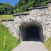 Tunnel zum Fäsch. Erbaut durch die Schweizer Armee im Jahre 1934