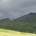 Das Gipfelziel von der Tanatzhöhi aus gesehen.