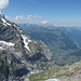 Tiefblick nach Grindelwald, links oben der Eiger