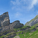 Blick hinauf zum Steckenberg und dem Hängeten-Ostgipfel