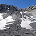 Blick auf die Mittelrippe...früher zog sich der Gletscher rechts der Mittelrippe bis zum Grat hinauf...nun gibt es im obersten Teil kein "Durchkommen" mehr