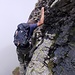 Il passaggio più rischioso per la non buona qualità della roccia, seppur lievemente appoggiato.