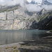 Au bord de l'Oeschinensee