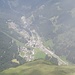 Zoomaufnahme zum 1400m tiefer liegenden Santa Caterina Valfurva