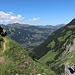 Über der Saufla-Schlucht mit Blick auf Champéry