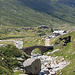 Alpe Pian del Nido mit Steinbrücke über den Reno di Lei