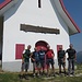 Foto di gruppo alla chiesa; da sinistra: io, Gigi, Enrico, Roberto, Fabrizio, Giorgio.