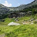 Alpe di Lago Marcri mit Cascina und hässlichem Anbau