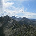 Blick von der Jaufenspitze nach Südosten, zur benachbarten Hochplattspitze.