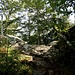 Die ersten Felsen sind zu überwinden.