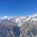 Der Blick am Gipfel auf Matterhorn, Zinalrothorn und Weisshorn 
