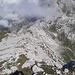 Rückblick vom Gipfel auf den Aufstiegsweg und die Forcolotta di Noghera