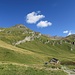 Rückblick auf den Abstieg (vom Punkt links der linken Wolke in Bildmitte)