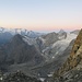 Blick zu Bergen über Zermatt