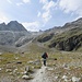 Auf dem weiten Weg von Zermatt Richtung Rothornhütte