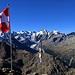Schweizer Fahne an der Hütte
