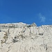 Den Grauchopf lassen alle und auch wir heute links liegen und bleiben auf dem teils doch recht speckigen Fels. Interessantes über die Geologie der Region kann man in der Ausstellung in der Bergstation erfahren.