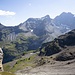 Blick zurück auf Sefinenfurgge (links) und Gspaltenhorn (rechts). Unterhalb des Horns ist die Gspaltenhornhütte zu sehen.