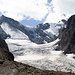 Blick von der Blüemlisalphütte auf das Blüemlisalpmassiv.