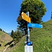 Zurück bei der Abzweigung zum Rätzelenweg. &copy Yves-Laurent<br /><br /><br />
