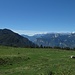 ... und erfreuen uns an der wunderbaren Aussicht ins nahe Trentino