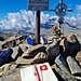 <b>Un caro saluto a tutti gli amici di Hikr.org dal Monte Vago (3059 m).</b>