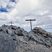Gipfelpartie Haldensteiner Calanda mit defektem Holzkreuz, vermutlich von einem Blitz getroffen