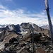 Am Gipfel des Gampleskogel. Rückblick zum Manigenbachkogel und den Latschenköpfen.