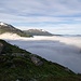 Der Nordfjord liegt noch komplett in der morgendlichen Nebelsuppe.