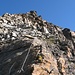 Auf geschickte Weise folgt der Klettersteig den vorwiegend festen Felsbereichen der Südflanke.