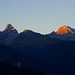 Was für ein Morgen! Tinzenhorn und Piz Mitgel strahlen um die Wette.