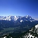 Blick ins Wettersteingebirge von einer höheren Position.
