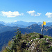 Neuenalpspitz mit Wegweiser