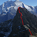 Eindrückliche Kontraste: Blick vom Bunderspitz zum Chlyne Loner mit der Aufstiegsroute entlang dem NW Grat vor der Traumkulisse von Altels und Balmhorn