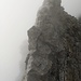 Wandfluegrat im dichten Nebel. Trotzdem immer noch luftig und exponiert.