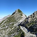 Vom Girensattel ist selbiger Gipfel in wenigen Minuten erreicht
