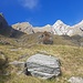 Gratverlauf von Süden aus gesehen. Links im Schatten die Foce di Monte Cavallo
