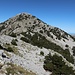 Zur Maja e Qorres gibt es 200 m Gegenanstieg.